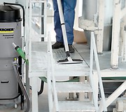 Пылесос Karcher IVS 100/75