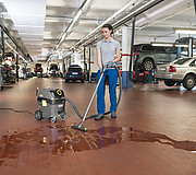 Пылесос Karcher NT 30/1 Tact